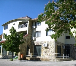 Viktoria Hotel