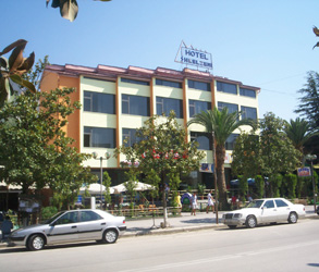 Shkelzeni Hotel